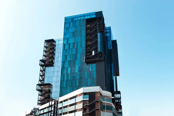 Blue skyscraper — Stock Photo, Image