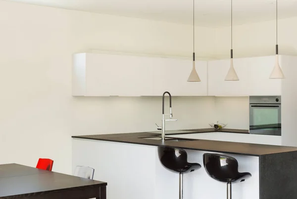 Interieur modernes Haus, Küche — Stockfoto