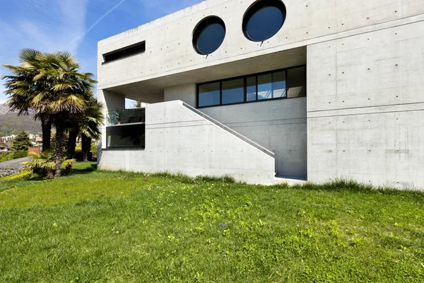 Modern house in cement — Stock Photo, Image