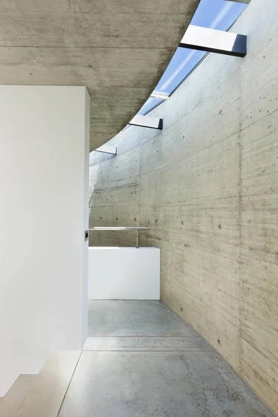 Casa moderna en cemento —  Fotos de Stock