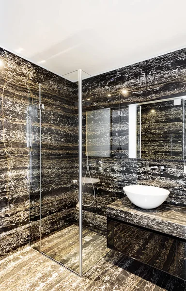 Mooie moderne badkamer — Stockfoto