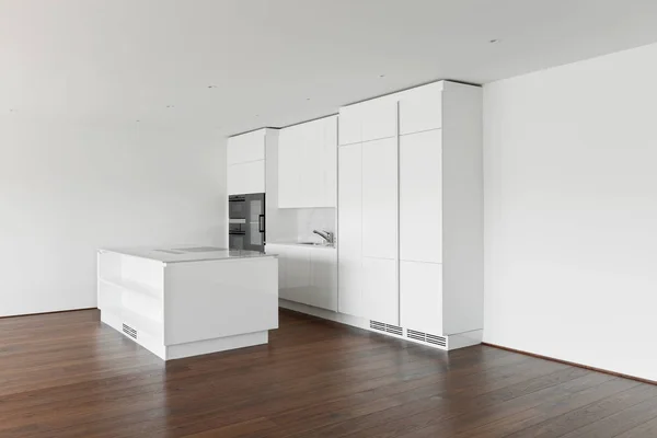 Beautiful empty apartment, white kitchen — Stock Photo, Image