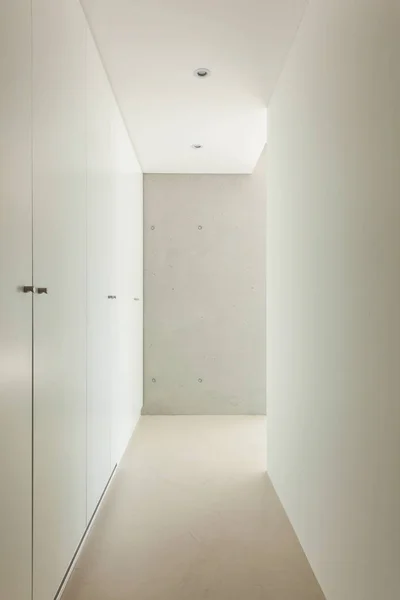 Corridor van modern huis — Stockfoto