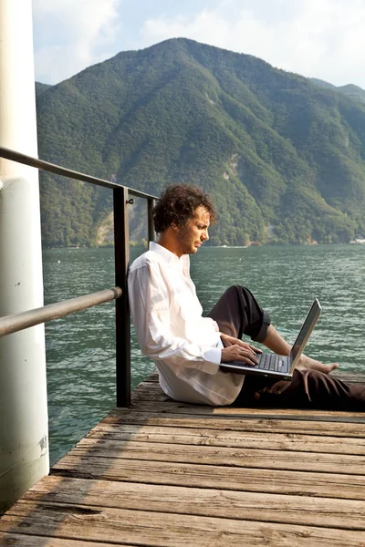 Portrait of a young man in outdoor — Stock Photo, Image