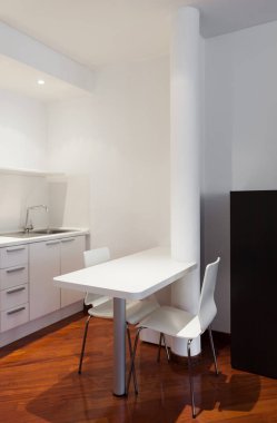 yemek masası ve mutfak