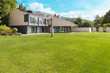 Güzel villa, açık