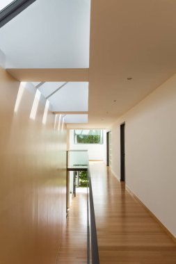 Modern yapı, iç