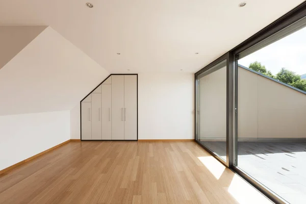 Casa, sala larga com janela — Fotografia de Stock