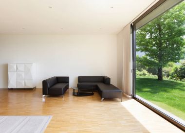 House, geniş oturma odası