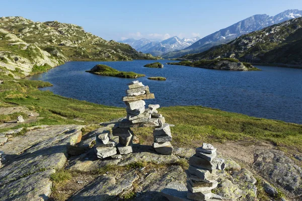 Alp pass San Bernardino İsviçre, Moesola Gölü