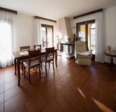 Deri şezlong ile oturma odası