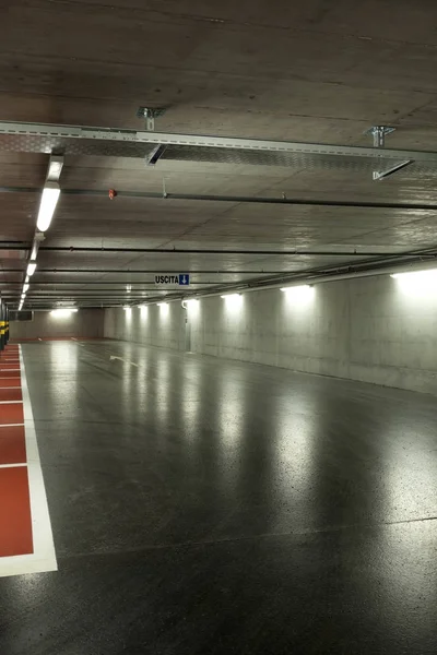 New Underground Car Park — Stock Photo, Image