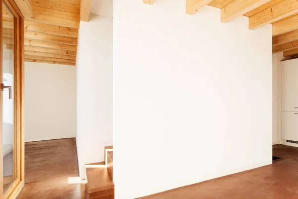 Komfortables Leeres Loft Innenraum Weiße Wand — Stockfoto