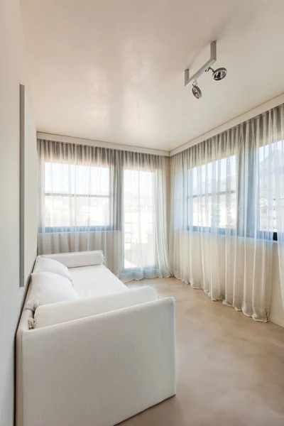 Interior moderno apartamento — Fotografia de Stock