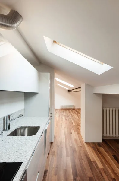 Interieur mooie loft, leeg — Stockfoto