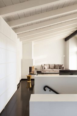 iç, konforlu oda, açık alan