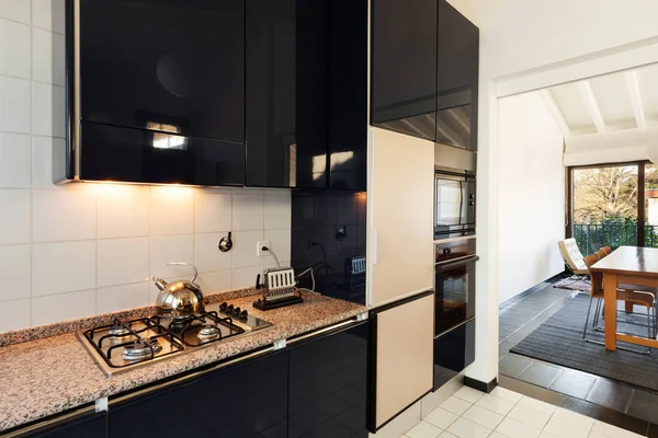 Interior Loft Confortável Cozinha Moderna — Fotografia de Stock