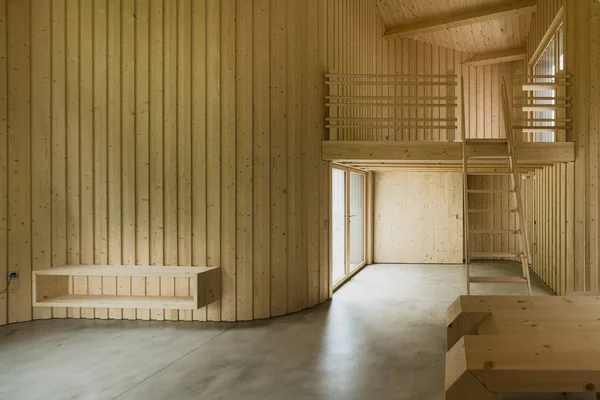 Interior da moderna casa de madeira — Fotografia de Stock