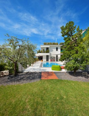 Beyaz Saray Yüzme havuzlu