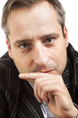 Yetişkin bir adam portresi