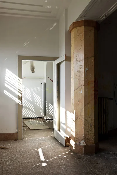 Abandoned house, architecture — Stock Photo, Image