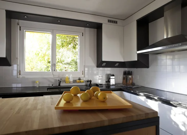 Casa interior, cozinha — Fotografia de Stock