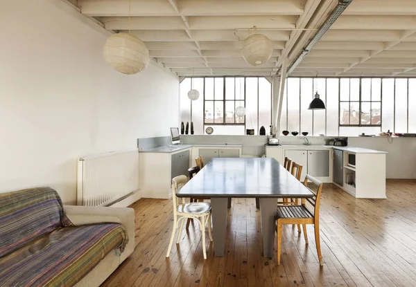 Old loft, interior — Stock Photo, Image