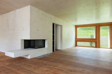 Yeni daire, beton duvarlarla iç