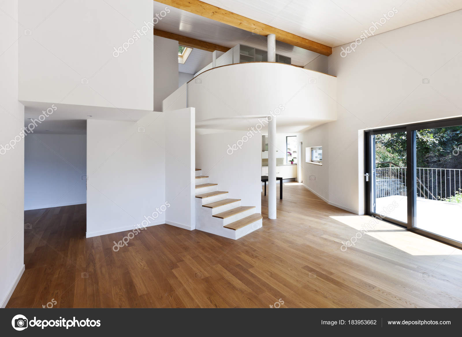 Interni casa moderna, grande open space — foto stock © zveiger ... Casa moderna interni