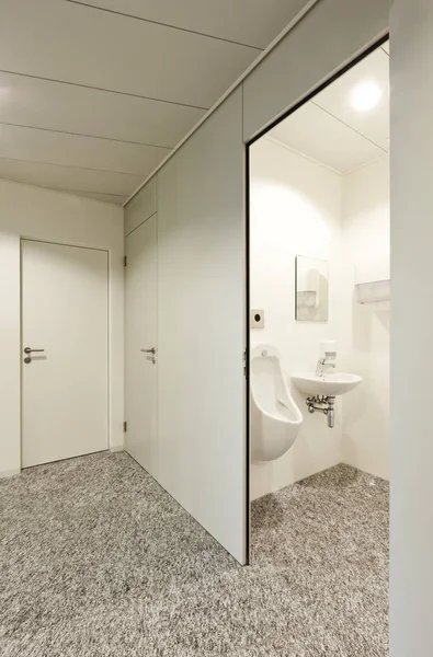 Interior, public toilet — Stock Photo, Image