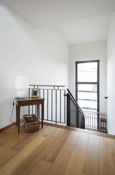 Bel appartement, intérieur, foyer — Photo