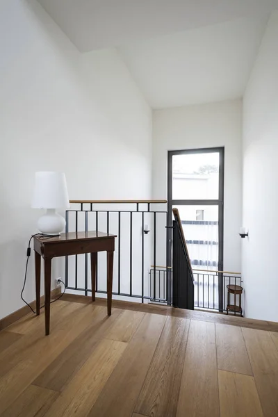 Vacker lägenhet, interiör, foajén — Stockfoto