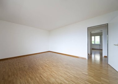 Windows ile boş Modern Oda