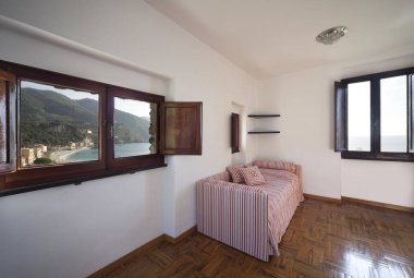 Eski kule modern ev içine, iç dönüşüm