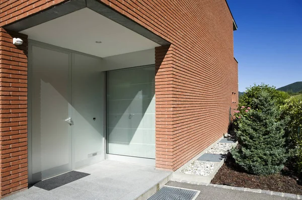 Brick house, view from the courtyard — Stock Photo, Image