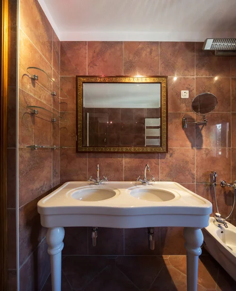 Bagno in una casa privata — Foto Stock