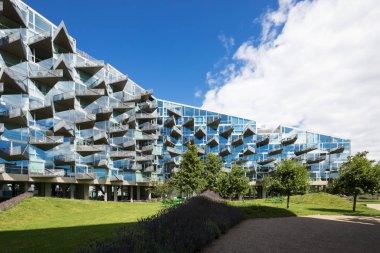 Modern Bina dış, ceset yok