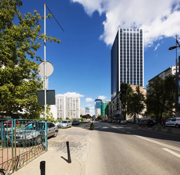 Rua típica de Varsóvia — Fotografia de Stock