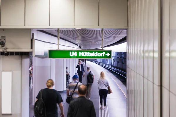 Stazione della metropolitana di Vienna — Foto Stock