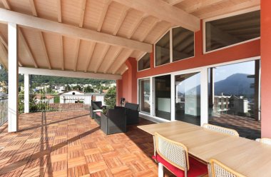 balkon çatı, Mimarlık altında