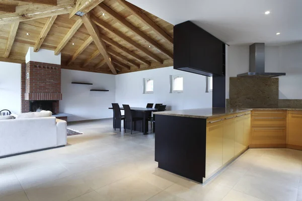 Intérieurs neufs meublés, villa loft — Photo