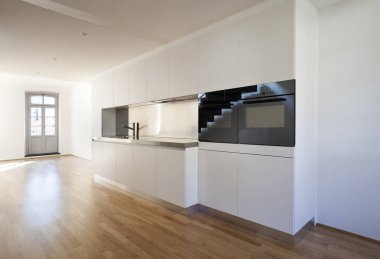 Modern Daire, tasarım çatı