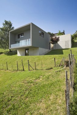 Dış modern tarzı villa