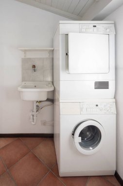 Çamaşır yıkama ve kurutma 