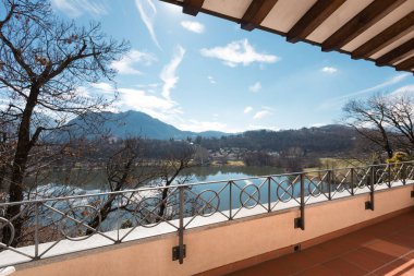 Tek aile ev dış, kimse