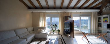 İç modern Villa, kimse