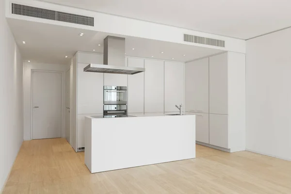 Large kitchen with island — Stock Photo, Image