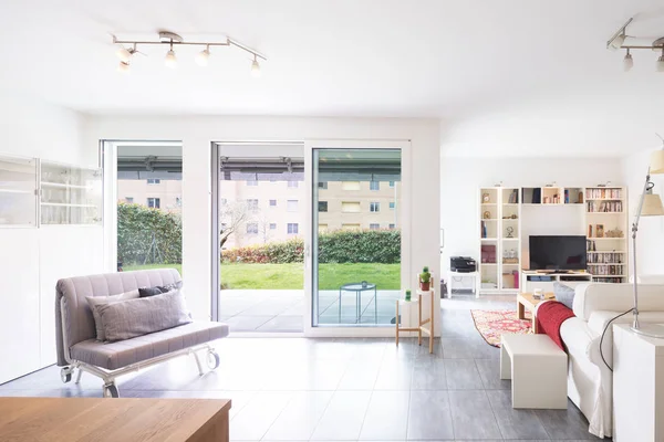 Interieur van modern ingerichte appartement — Stockfoto