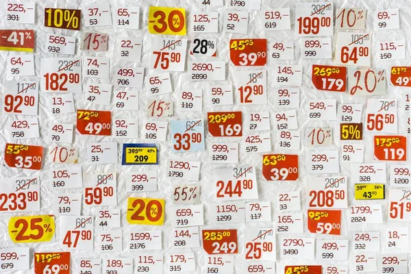 Kağıt rakamlar dışarı kesim oluşan arka plan indirimler.