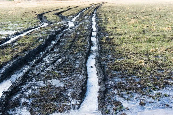 kışın yol kırsal eksikliği